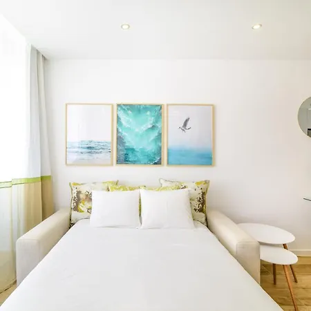 Timeless Ii Apartment